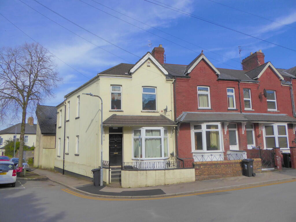 1 bed House (unspecified) for rent in Newport. From Martin & Co - Newport