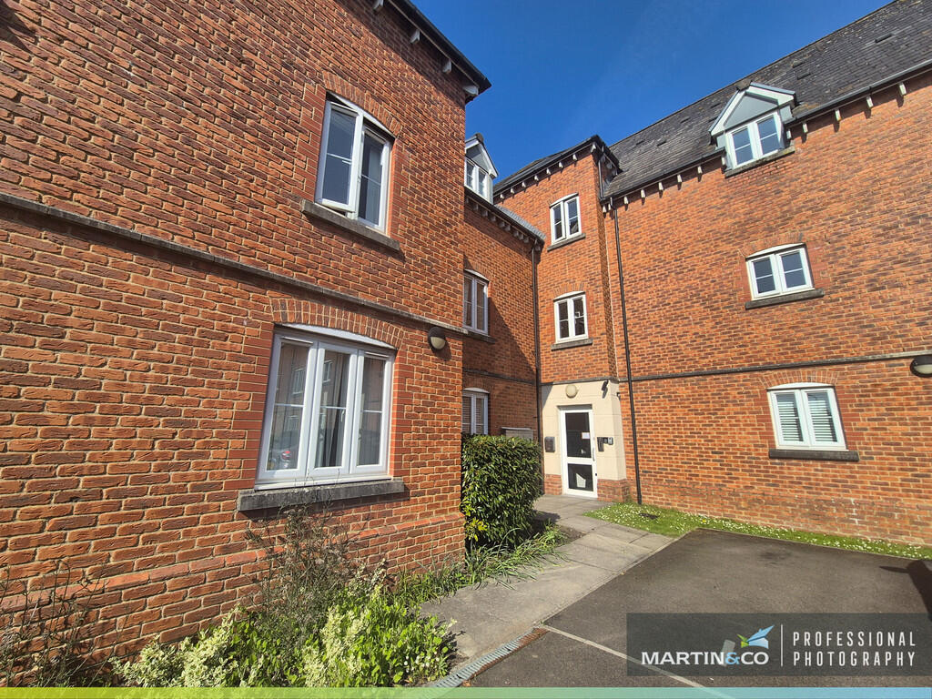 1 bed Apartment for rent in St Brides Wentlooge. From Martin & Co - Newport