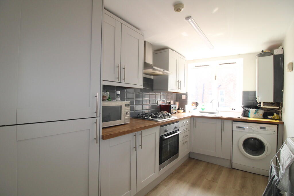 3 bed Apartment for rent in Nottingham. From Martin & Co - Nottingham
