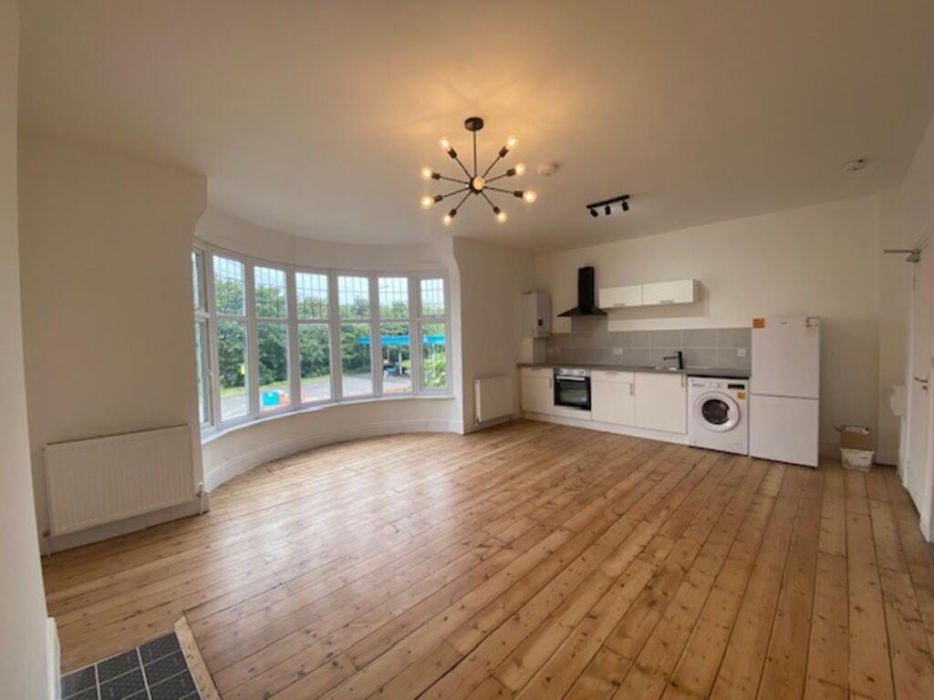 2 bed 1st Floor Flat for rent in Arnold. From Martin & Co - Nottingham 2 bed 1st Floor Flat for rent in Arnold. From Martin & Co - Nottingham