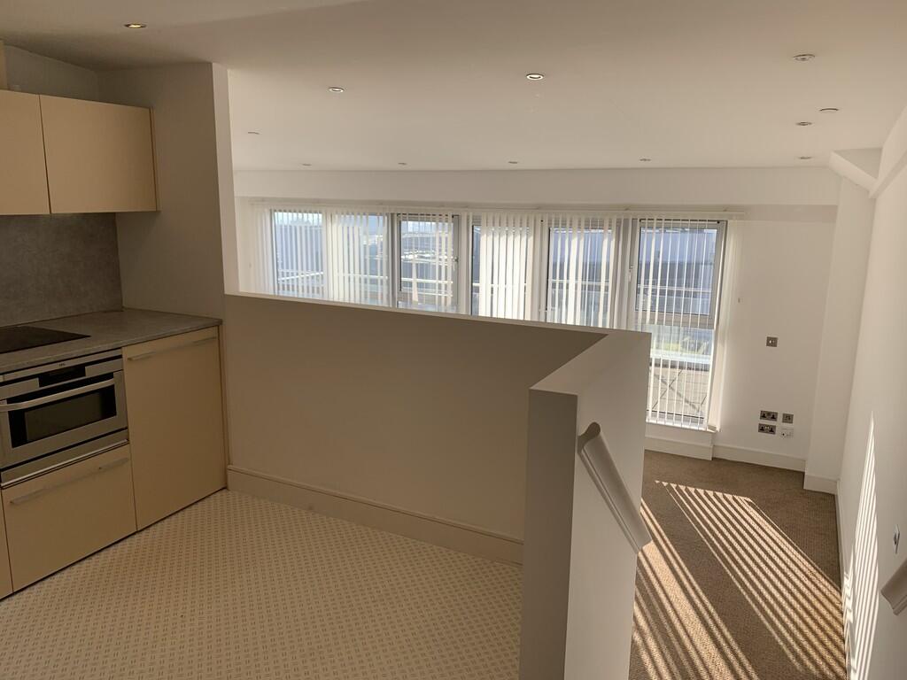 2 bed Penthouse for rent in Nottingham. From Martin & Co - Nottingham
