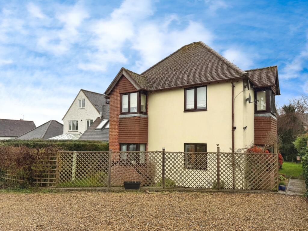 1 bed Apartment for rent in Farnham. From Martin & Co - Aldershot
