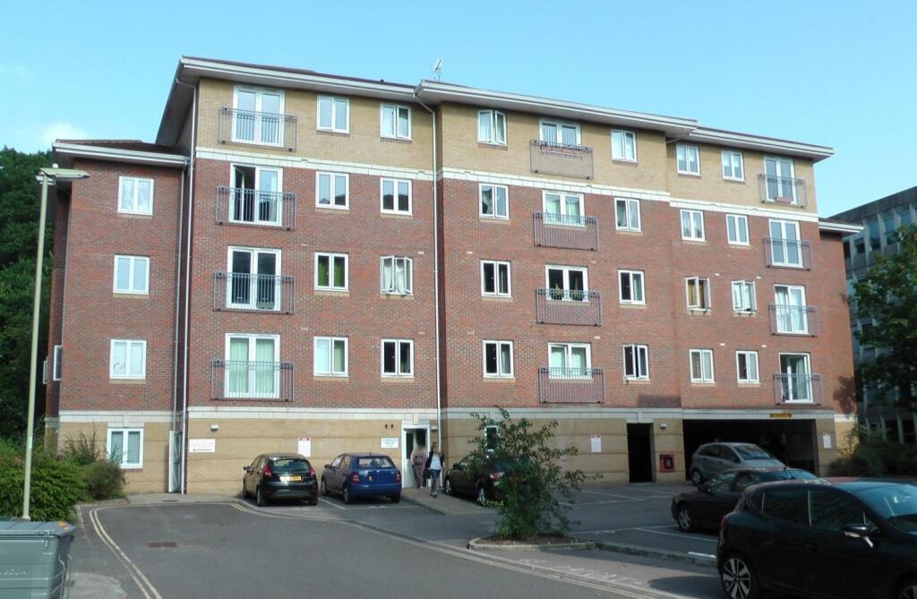 2 bed Apartment for rent in Farnborough. From Martin & Co - Aldershot 2 bed Apartment for rent in Farnborough. From Martin & Co - Aldershot