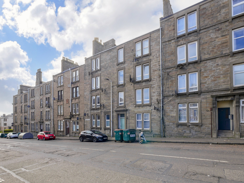 1 bed Apartment for rent in Bridgefoot. From Martin & Co - Dundee