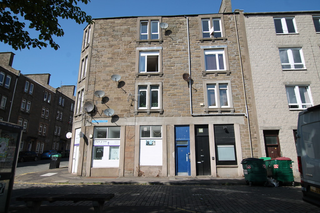 1 bed Apartment for rent in .. From Martin & Co - Dundee