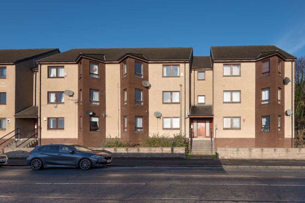 2 bed Apartment for rent in Scotland. From Martin & Co - Dundee