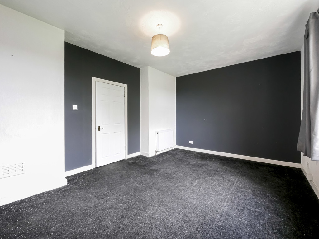2 bed 1st Floor Flat for rent in Scotland. From Martin & Co - Dundee