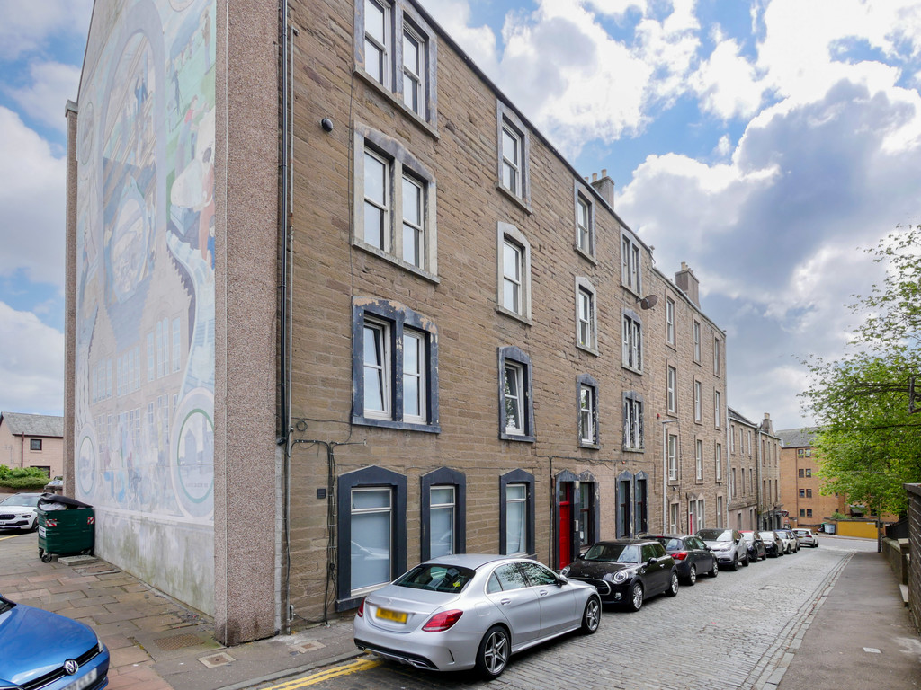 2 bed Apartment for rent in  . From Martin & Co - Dundee