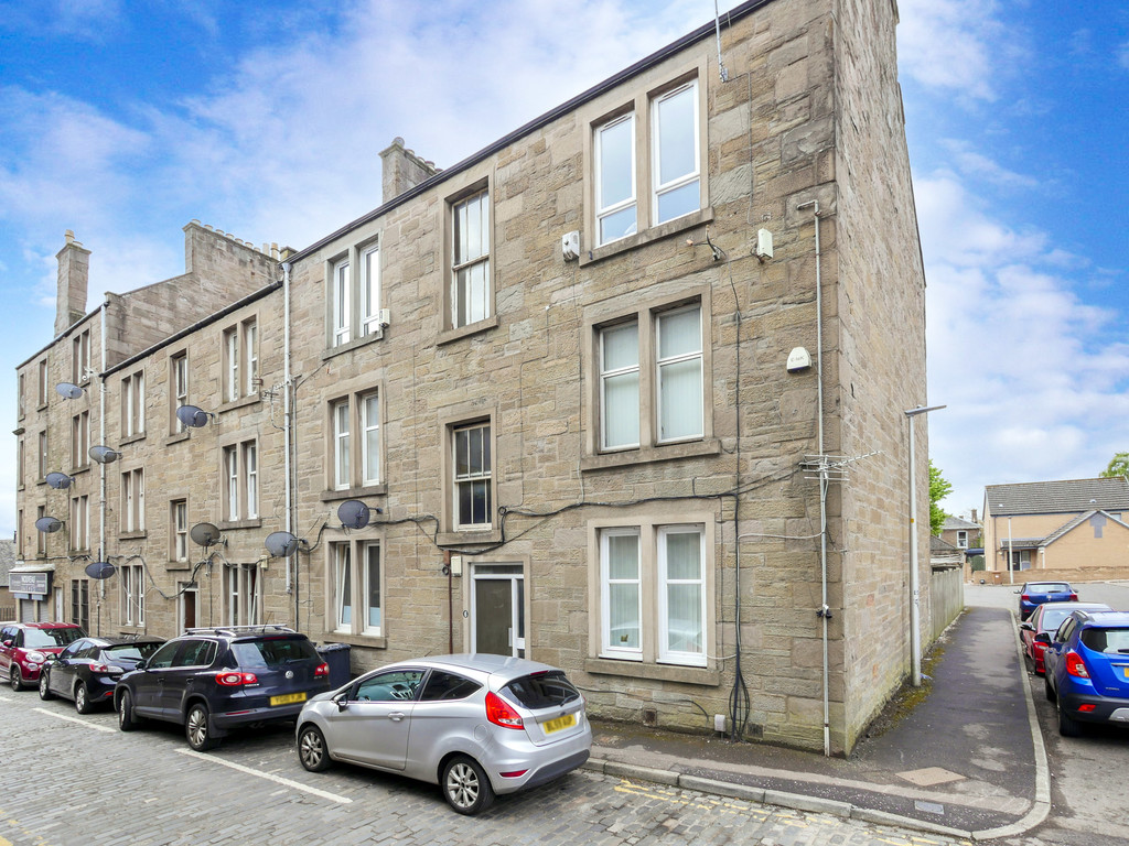 1 bed Apartment for rent in Scotland. From Martin & Co - Dundee