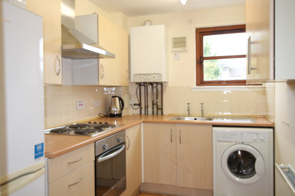 2 bed Apartment for rent in .. From Martin & Co - Dundee