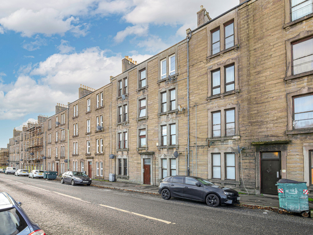 1 bed Apartment for rent in Bridgefoot. From Martin & Co - Dundee