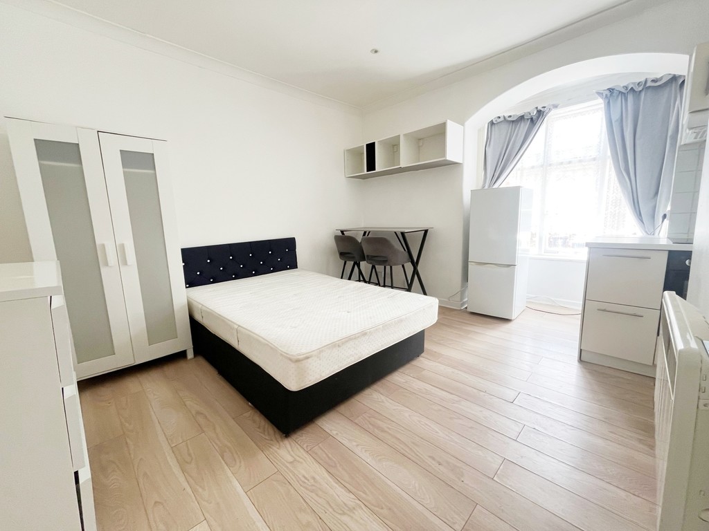0 bed Studio for rent in Berkshire. From Martin & Co - Slough