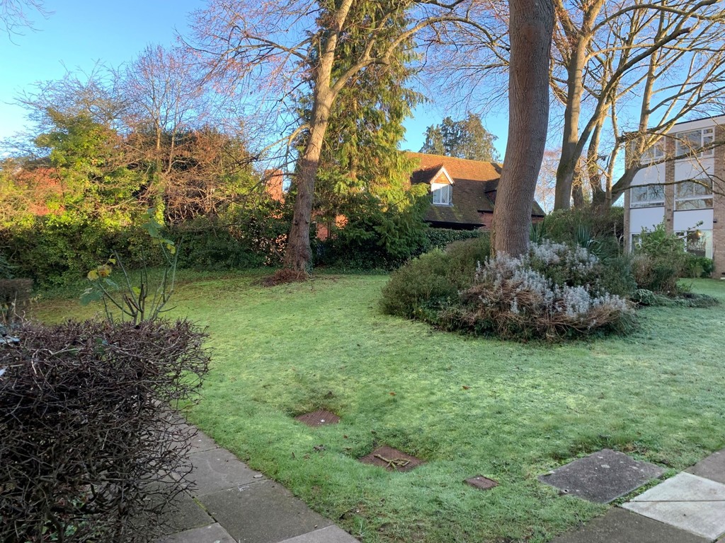1 bed Apartment for rent in Berkshire. From Martin & Co - Slough 1 bed Apartment for rent in Berkshire. From Martin & Co - Slough