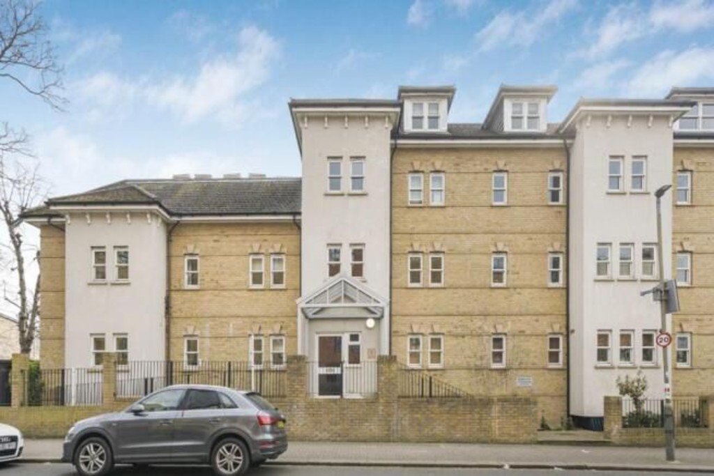 2 bed Apartment for rent in London. From Martin & Co - Balham