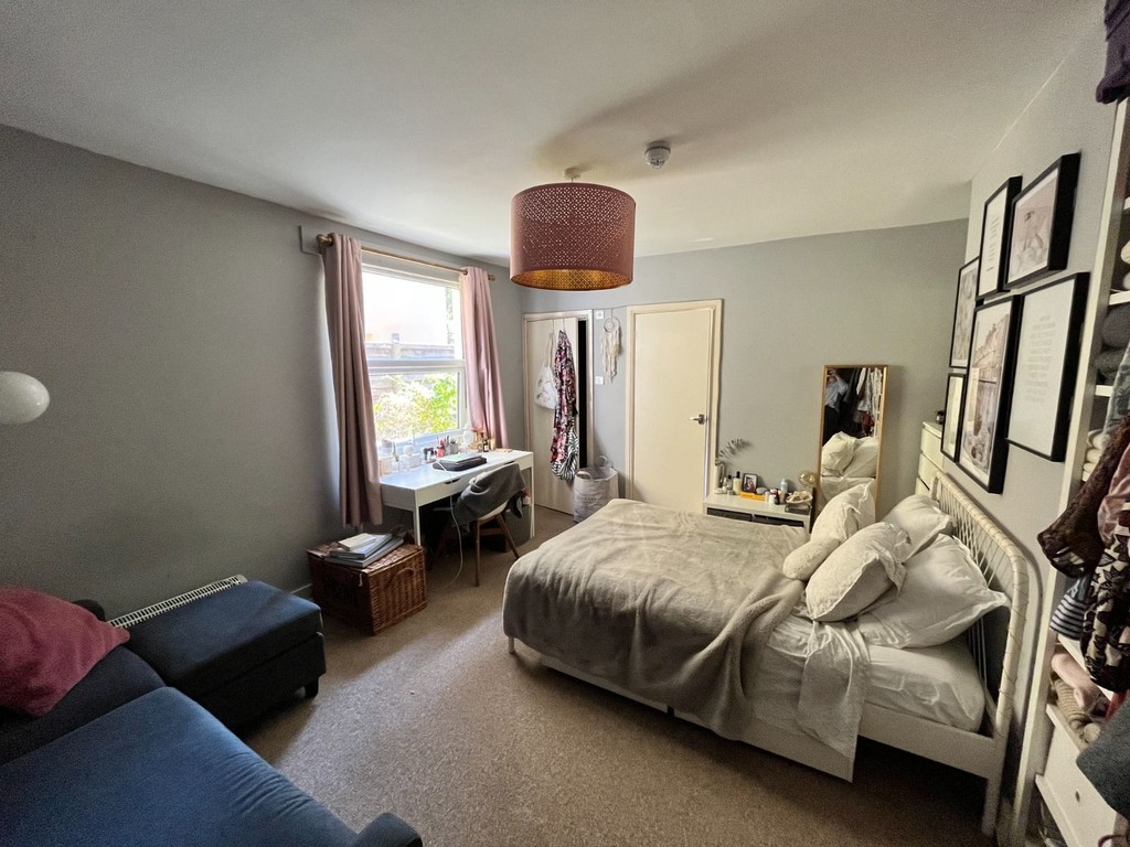 0 bed Studio for rent in London. From Martin & Co - Balham