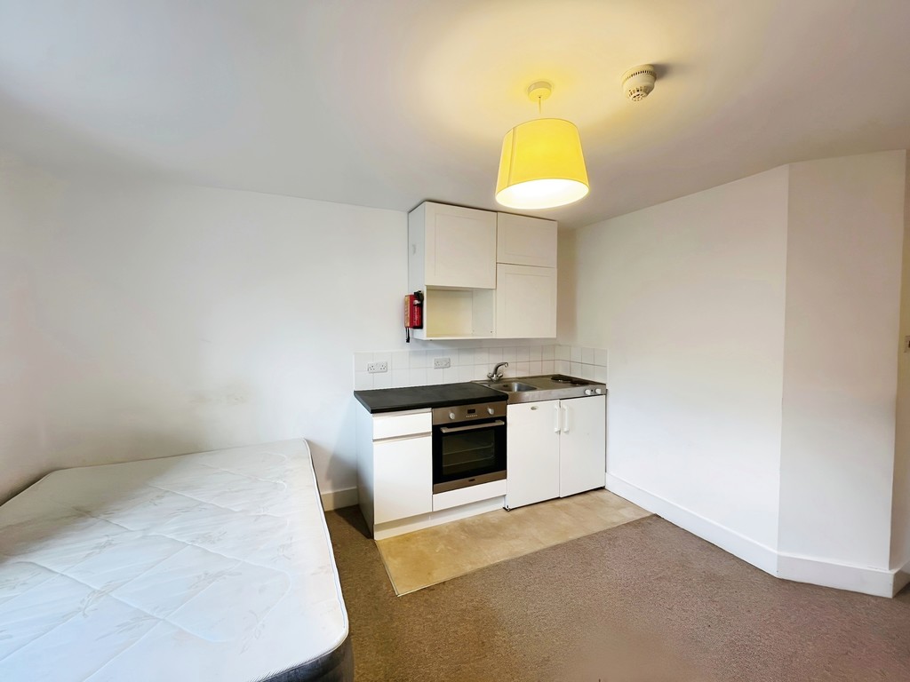 0 bed Studio for rent in London. From Martin & Co - Balham