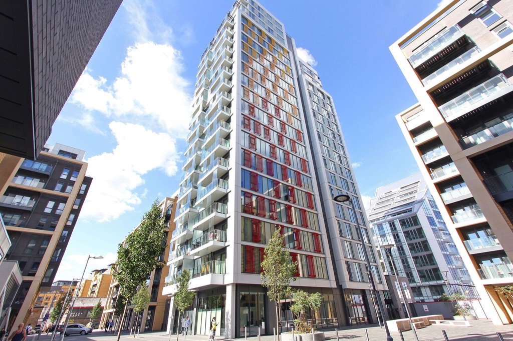 1 bed Apartment for rent in Wandsworth Riverside. From Martin & Co - Balham
