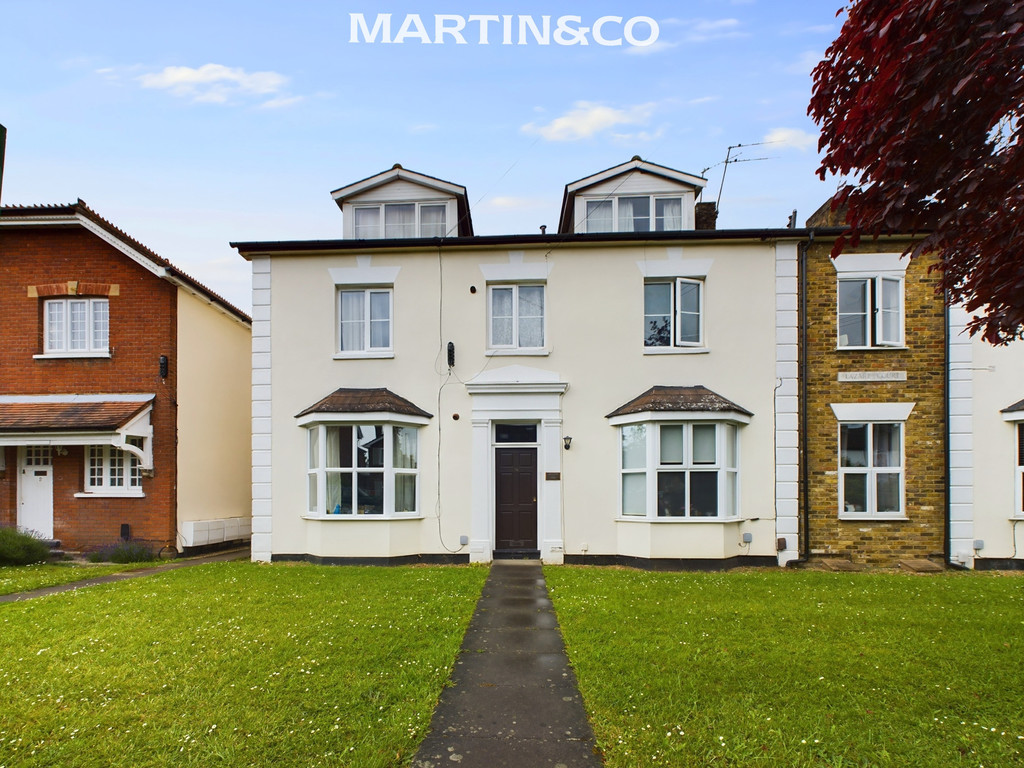 2 bed Apartment for rent in Surrey. From Martin & Co - Staines