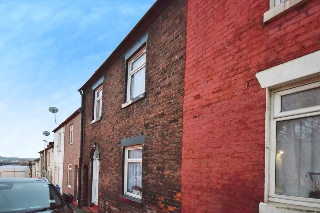 3 bed Mid Terraced House for rent in Stoke-on-Trent. From Martin & Co - Stoke On Trent