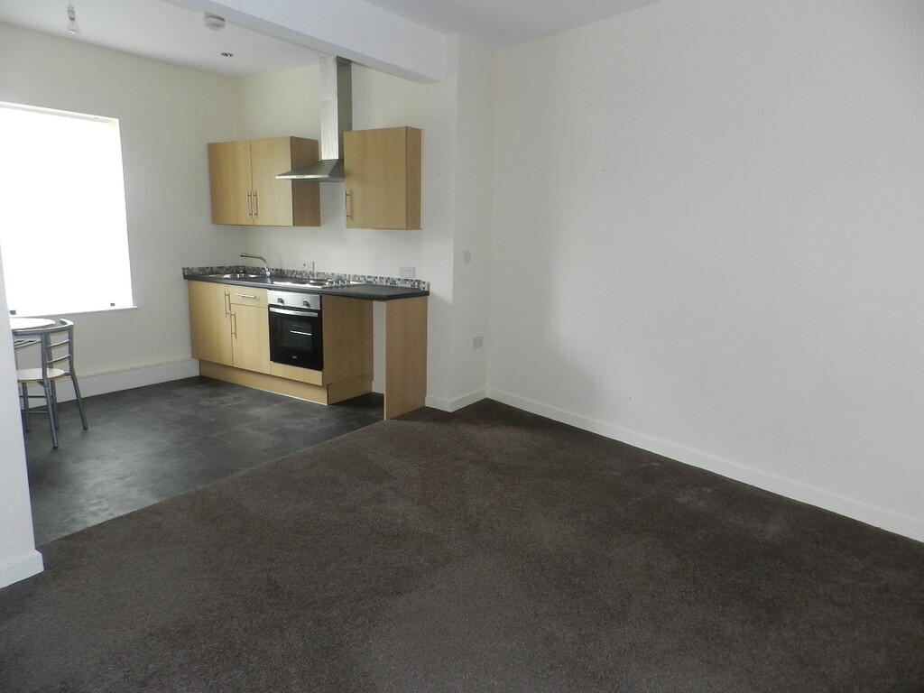 1 bed 1st Floor Flat for rent in Hanchurch. From Martin & Co - Stoke On Trent