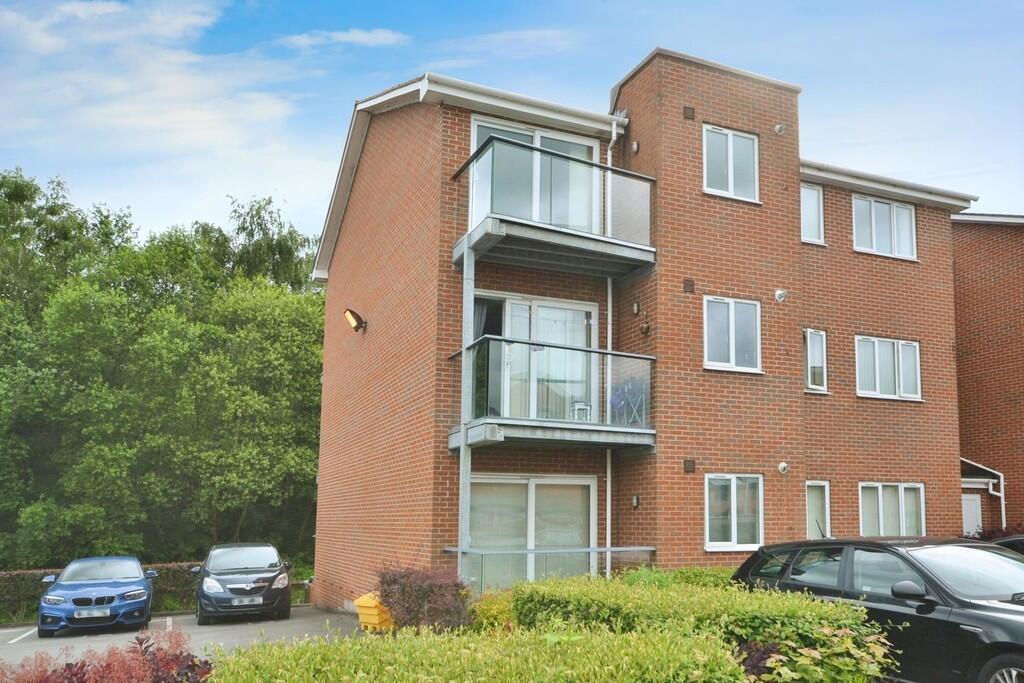 2 bed Apartment for rent in Stoke-on-Trent. From Martin & Co - Stoke On Trent