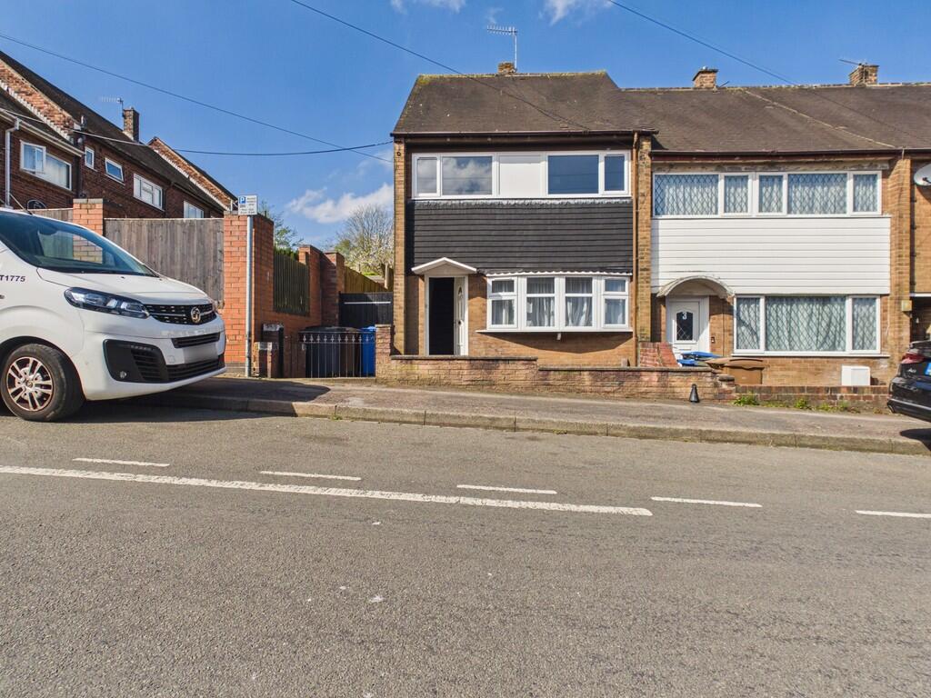 3 bed Semi Detached for rent in Stoke-on-Trent. From Martin & Co - Stoke On Trent