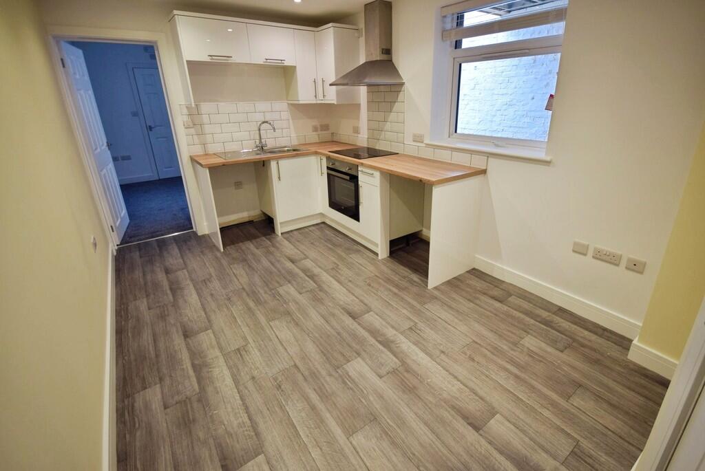 4 bed Studio for rent in Brown Edge. From Martin & Co - Stoke On Trent