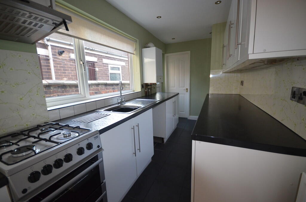 2 bed Mid Terraced House for rent in Hanchurch. From Martin & Co - Stoke On Trent 2 bed Mid Terraced House for rent in Hanchurch. From Martin & Co - Stoke On Trent