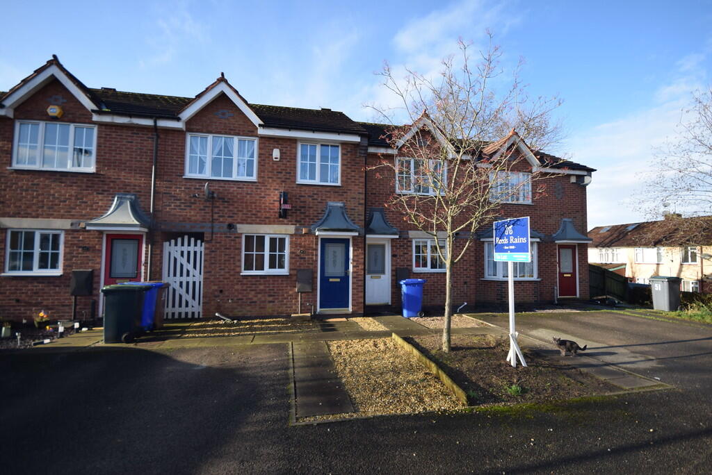 3 bed Town House for rent in Brown Edge. From Martin & Co - Stoke On Trent