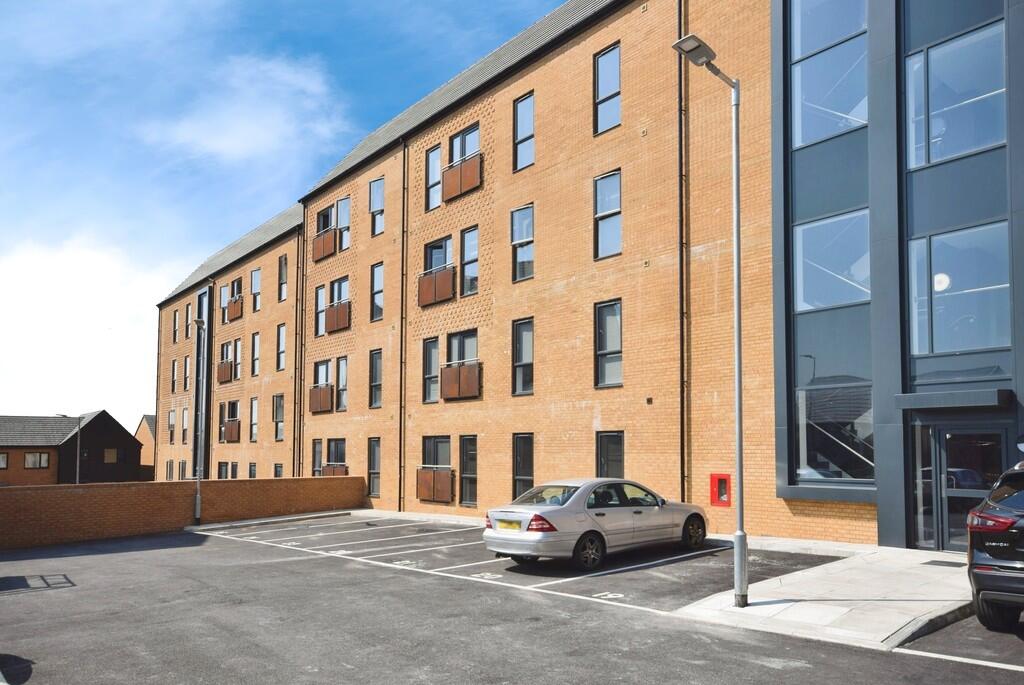 2 bed Apartment for rent in . From Martin & Co - Stoke On Trent