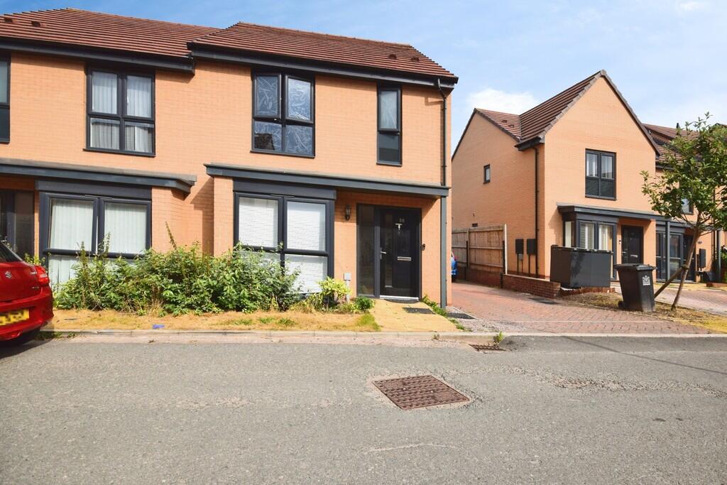 3 bed Semi Detached for rent in Newcastle-under-Lyme. From Martin & Co - Stoke On Trent 3 bed Semi Detached for rent in Newcastle-under-Lyme. From Martin & Co - Stoke On Trent