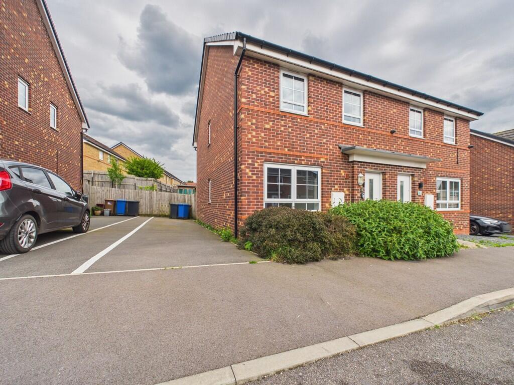 3 bed Semi Detached for rent in Stoke-on-Trent. From Martin & Co - Stoke On Trent