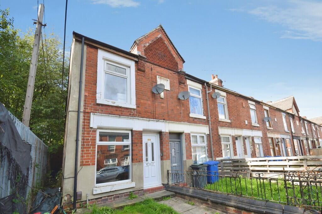 3 bed End of Terrace for rent in Brown Edge. From Martin & Co - Stoke On Trent