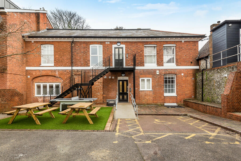 1 bed Flat Share for rent in Winchester. From Martin & Co - Winchester 1 bed Flat Share for rent in Winchester. From Martin & Co - Winchester