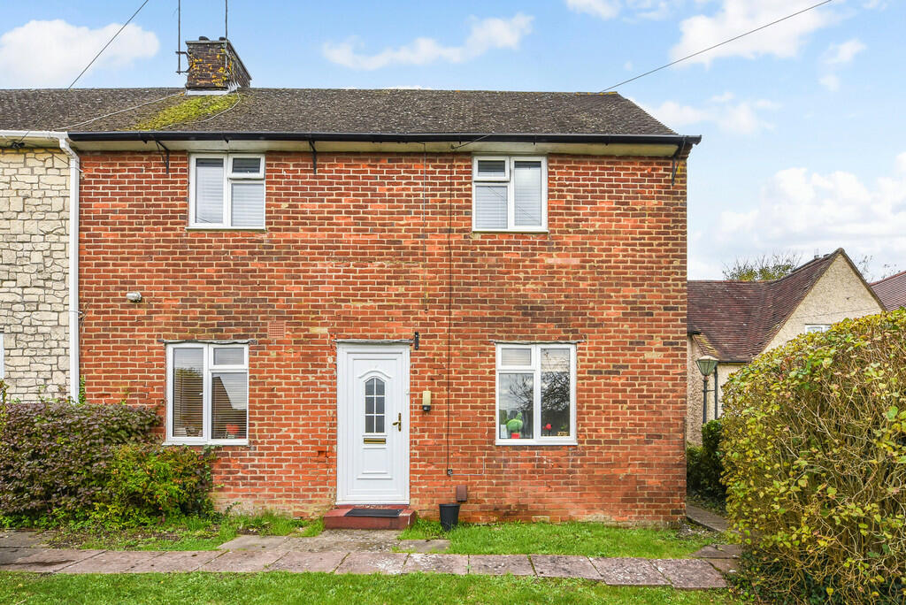 5 bed Semi Detached for rent in Winchester. From Martin & Co - Winchester