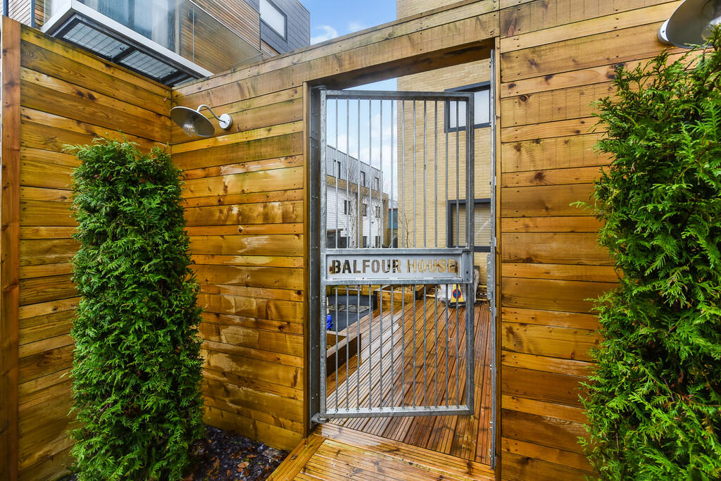 2 bed Apartment for rent in Winchester. From Martin & Co - Winchester