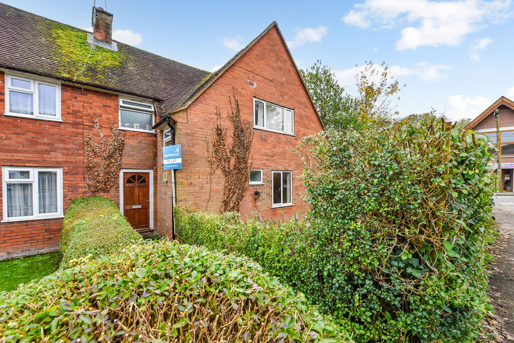 4 bed End of Terrace for rent in Harestock. From Martin & Co - Winchester