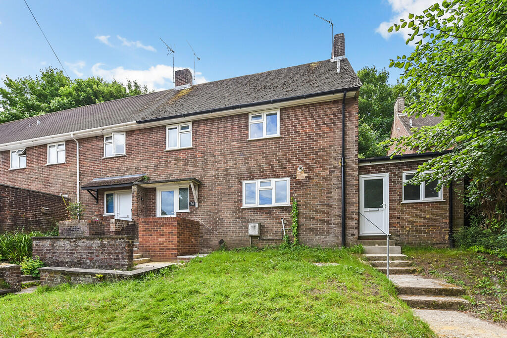 1 bed House Share for rent in Winchester. From Martin & Co - Winchester