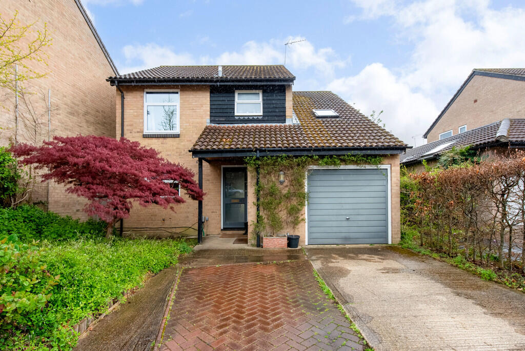 4 bed Detached for rent in Winchester. From Martin & Co - Winchester