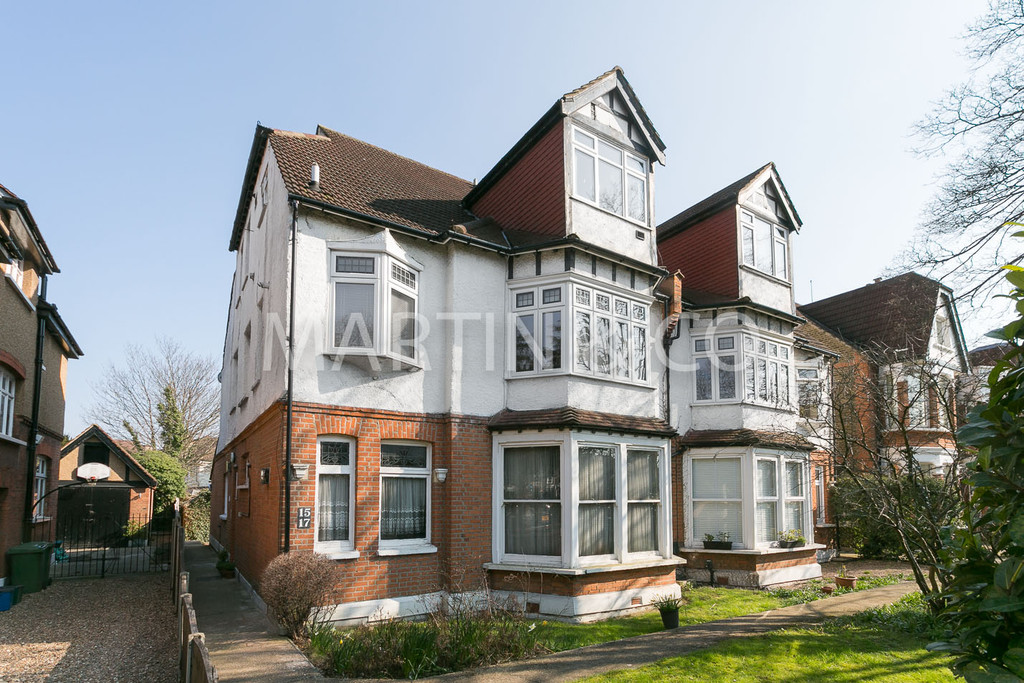 1 bed Ground Floor Flat for rent in Redbridge. From Martin & Co - Wanstead