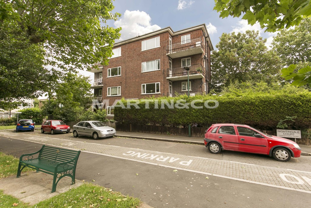 2 bed 1st Floor Flat for rent in Redbridge. From Martin & Co - Wanstead