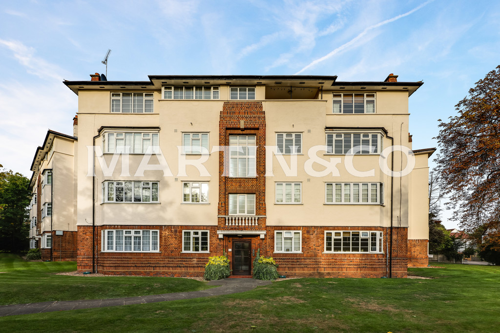 3 bed Apartment for rent in Wanstead. From Martin & Co - Wanstead