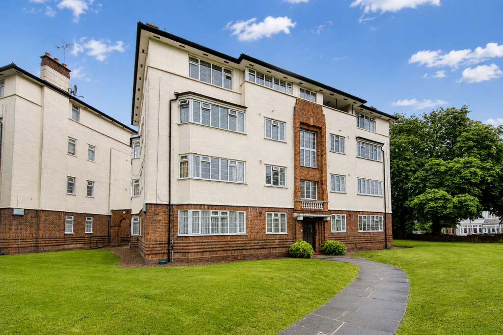 3 bed Apartment for rent in Redbridge. From Martin & Co - Wanstead 3 bed Apartment for rent in Redbridge. From Martin & Co - Wanstead