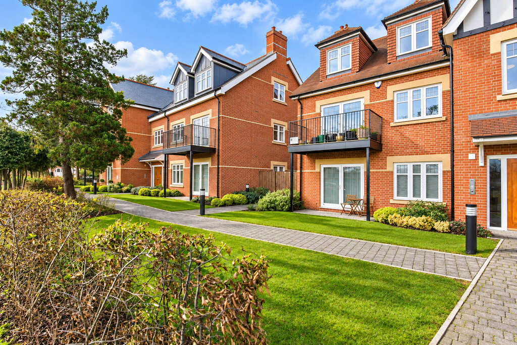 2 bed Apartment for rent in Redbridge. From Martin & Co - Wanstead 2 bed Apartment for rent in Redbridge. From Martin & Co - Wanstead