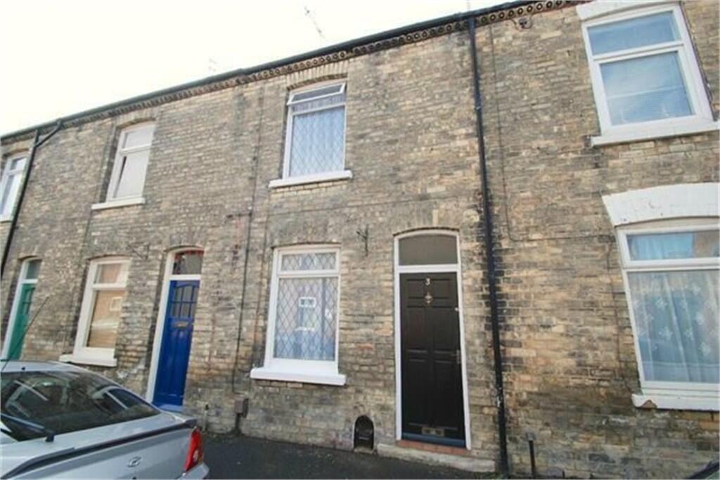 2 bed Mid Terraced House for rent in York. From Martin & Co - York