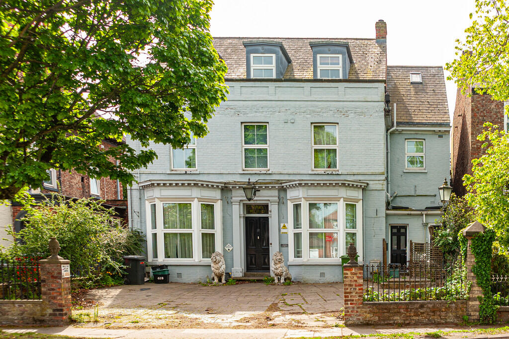 3 bed Apartment for rent in York. From Martin & Co - York