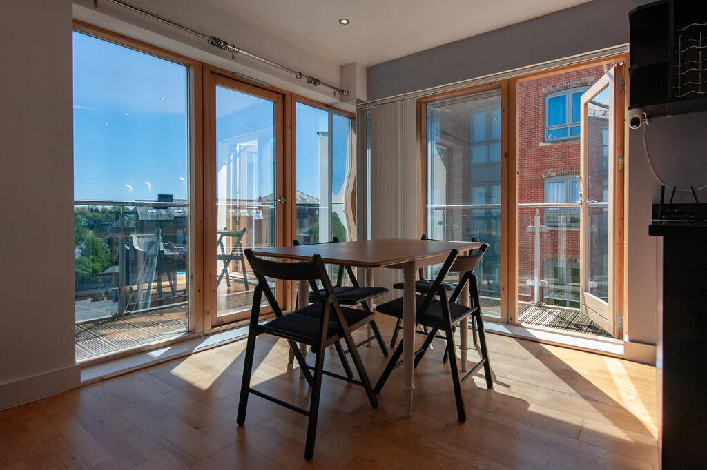 2 bed Apartment for rent in York. From Martin & Co - York