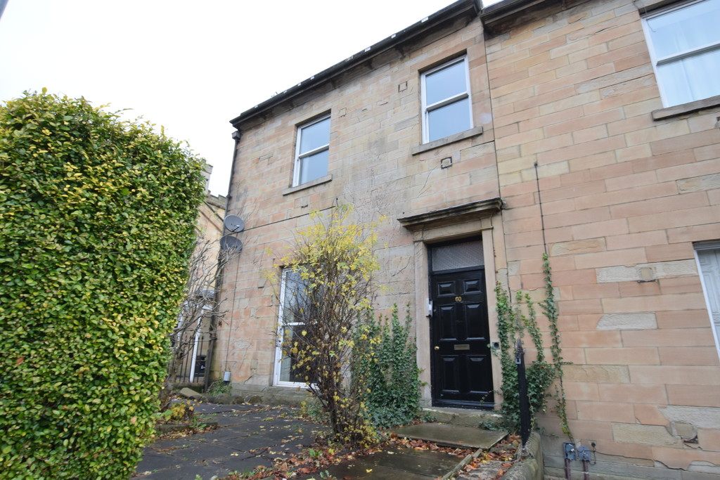 1 bed Apartment for rent in West Yorkshire. From Martin & Co - Huddersfield