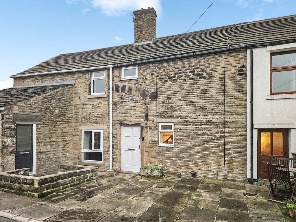 2 bed Cottage for rent in West Yorkshire. From Martin & Co - Huddersfield 2 bed Cottage for rent in West Yorkshire. From Martin & Co - Huddersfield