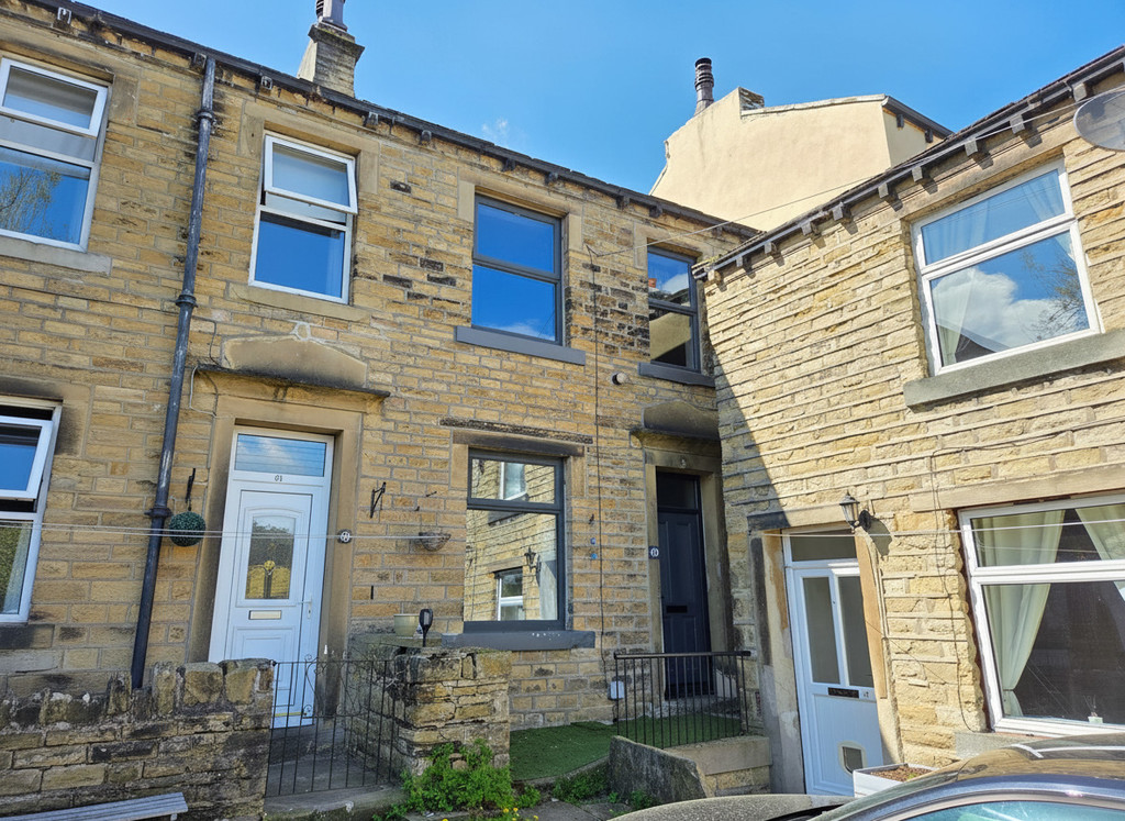 2 bed Cottage for rent in Lower Wellhouse. From Martin & Co - Huddersfield